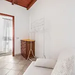 Su Niu De *